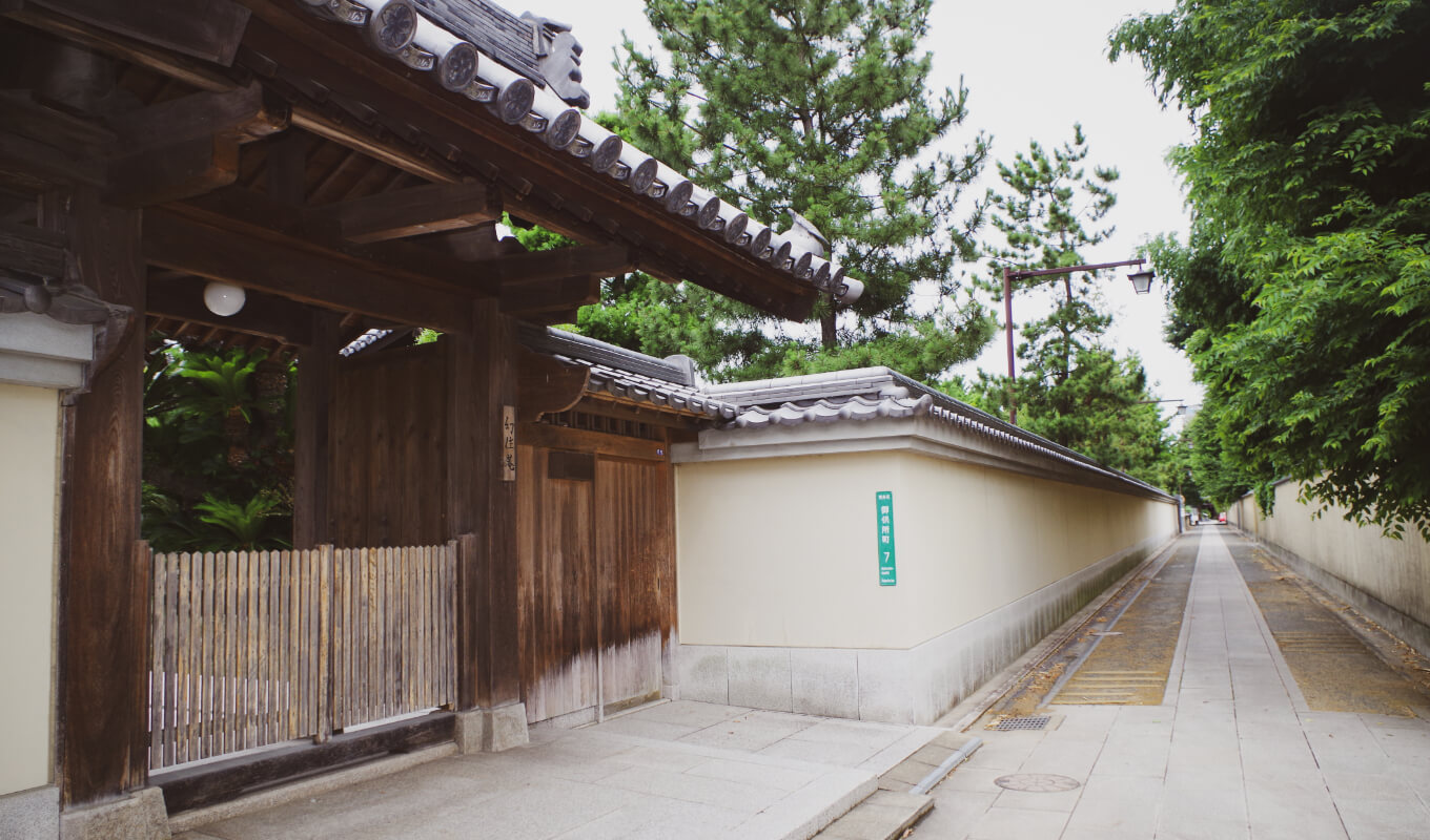 駅から近い